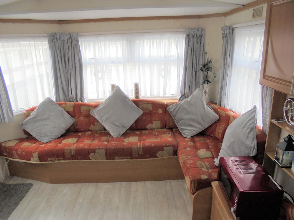 6 Berth On Golden Sands